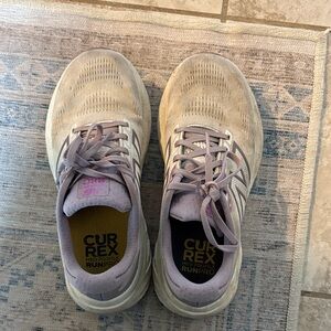 Women's new balance Athletic Running Shoes - Cream and Purple- size 7.5